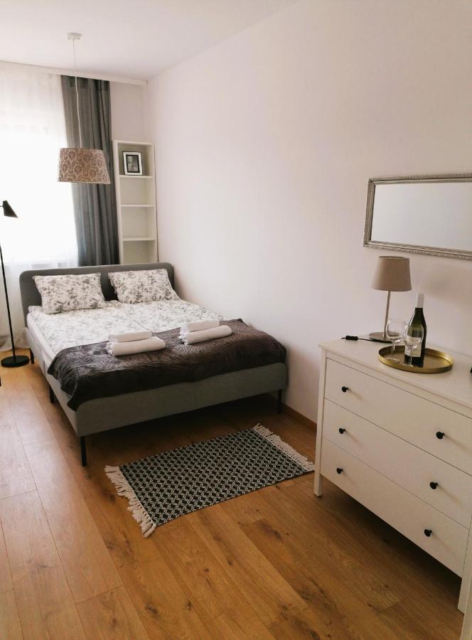 Apartament Ogrody เลชโน ภายนอก รูปภาพ