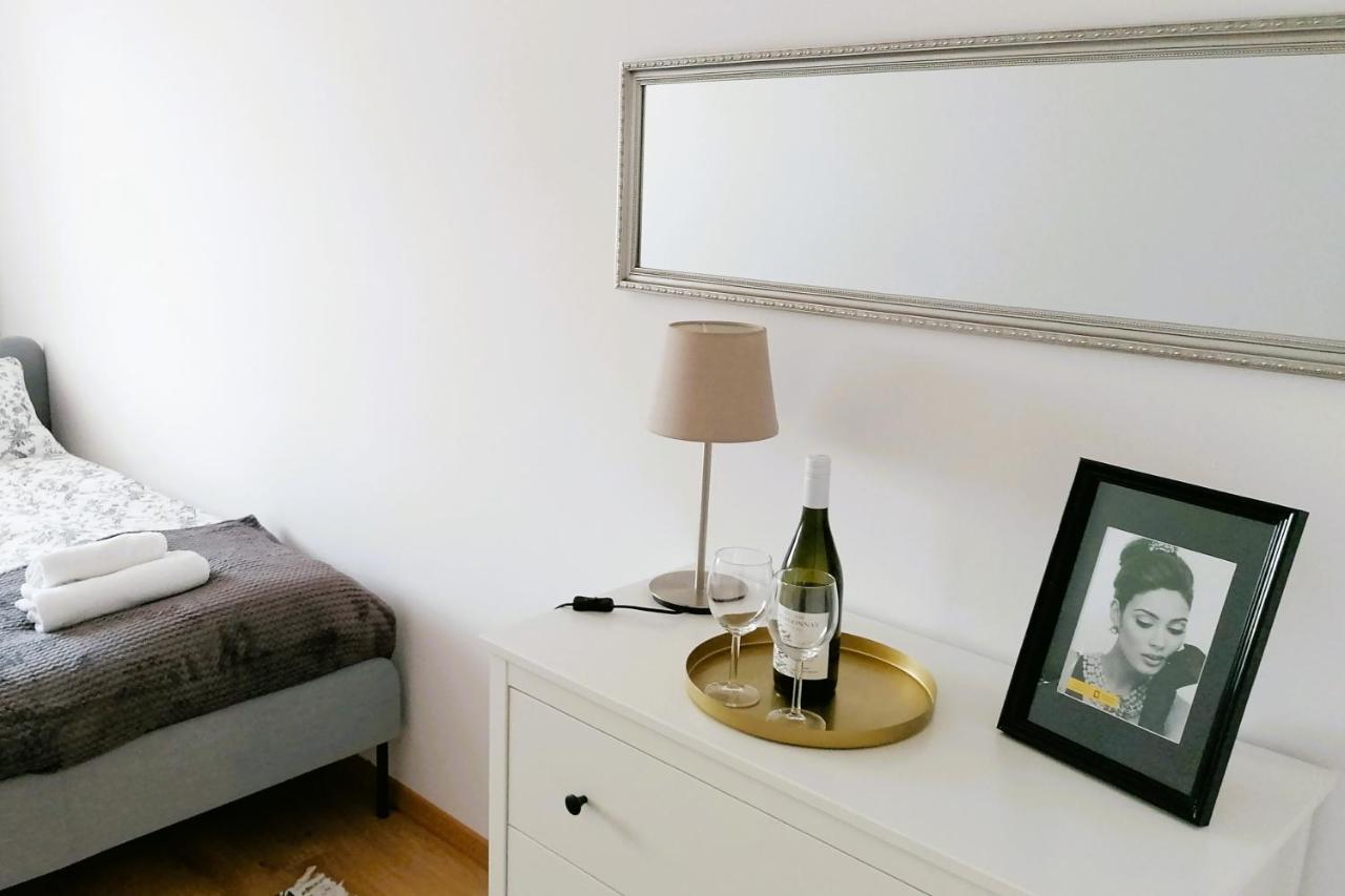 Apartament Ogrody เลชโน ภายนอก รูปภาพ